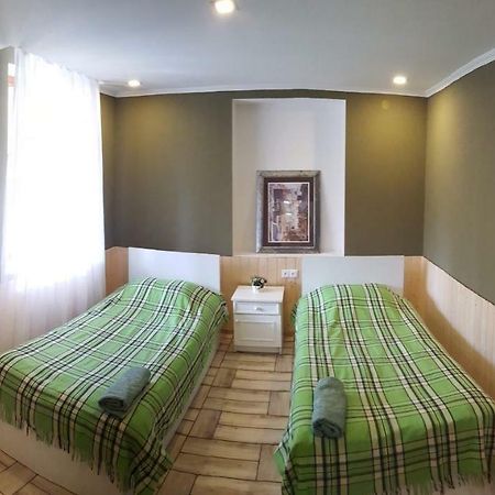 Guest House Mart Villa มาร์ทวิลิ ภายนอก รูปภาพ